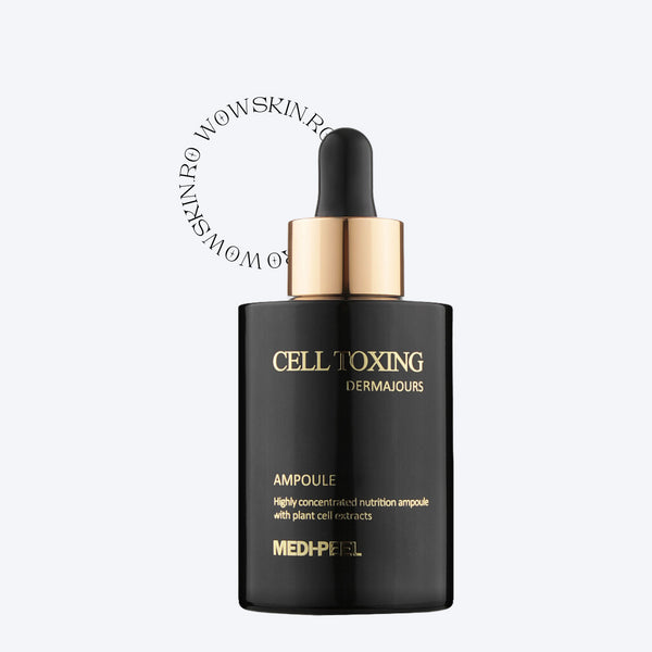 Infuzează-ți pielea cu esența vitalității cu ajutorul CELL TOXING DERMAJOURS AMPOULE de la MEDPEEL. Această fiolă de nutriție cu concentrație ridicată, cu extracte de celule vegetale, este un elixir puternic conceput pentru a vă hrăni și întineri pielea în profunzime. Prezentată într-o sticlă elegantă, neagră mată, cu accente aurii, este un simbol al rafinamentului în îngrijirea pielii.